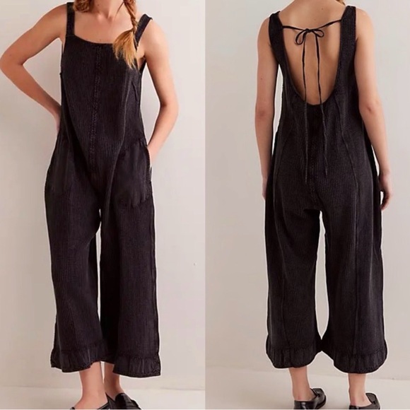 Free People Black Sleeveless Jumpsuit - Picture 2 of 2